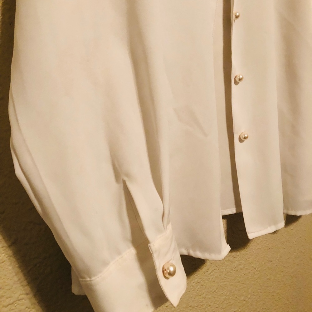 Beaded/Embroidered Collared Button Down - Picture 4 of 7